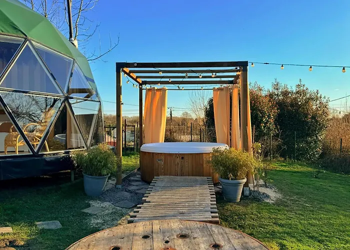 Luxury tent Dome Saint-eloi *